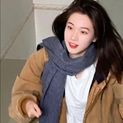 聪明的金发美女